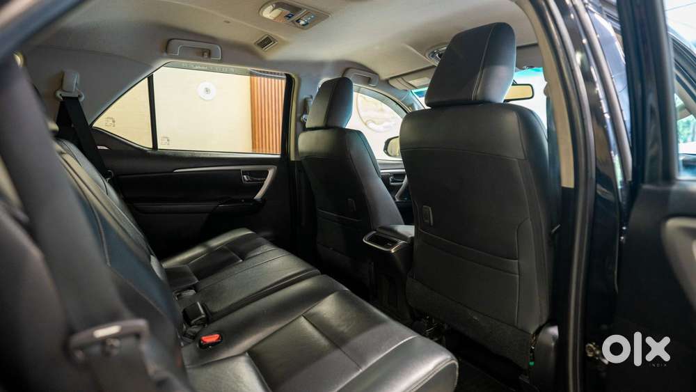 Toyota Fortuner 4x2 Mt 2.7 Petrol, 2024, Petrol