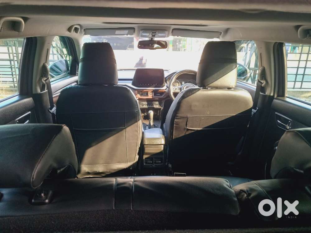 Maruti Suzuki Brezza 1.5 Zxi Plus Smart Hybrid, 2023, Petrol