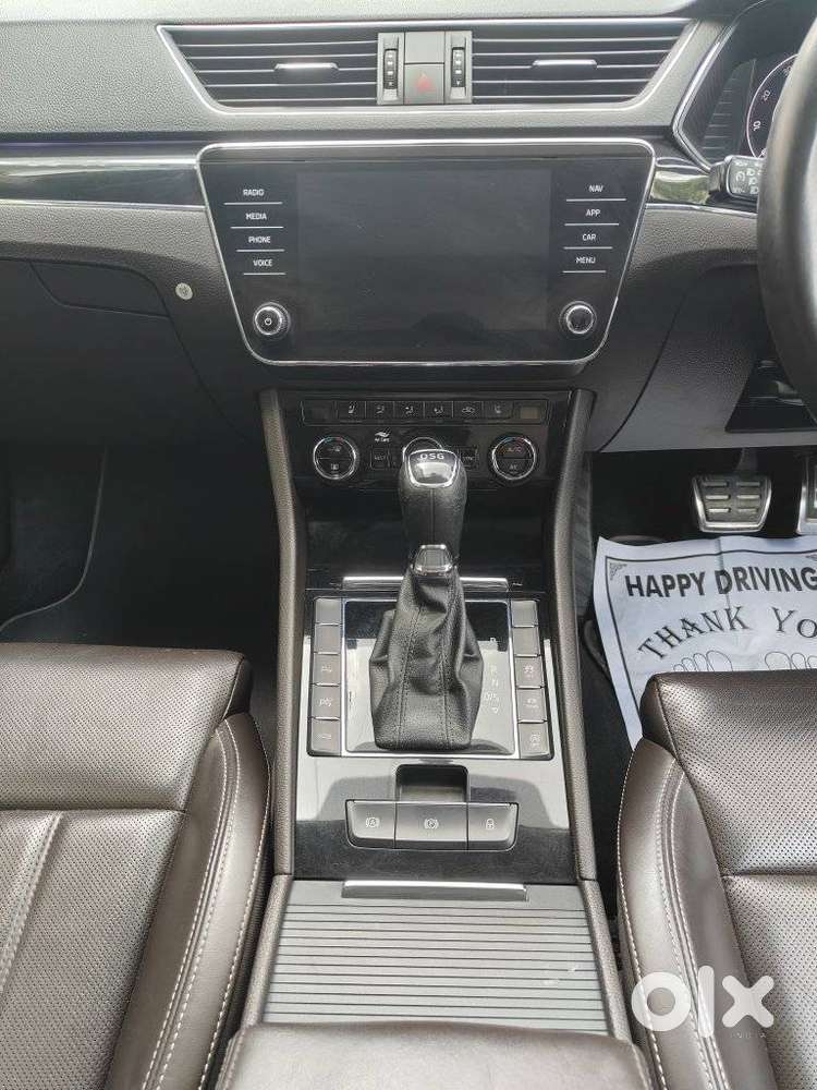 Skoda Superb 2.0 L&k Tsi At, 2020, Petrol