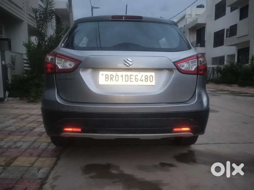 Maruti Suzuki S Cross 2017 Diesel Well Maintained