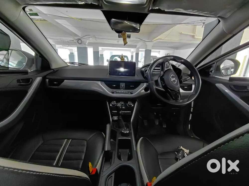 Showroom Track Tata Nexon Revotorq Petrol 2021