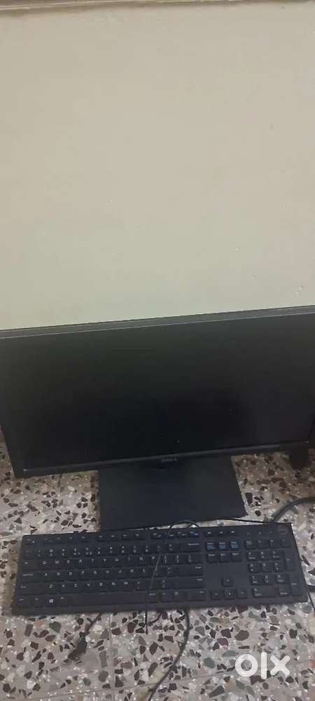 Dell - Computer with computer table