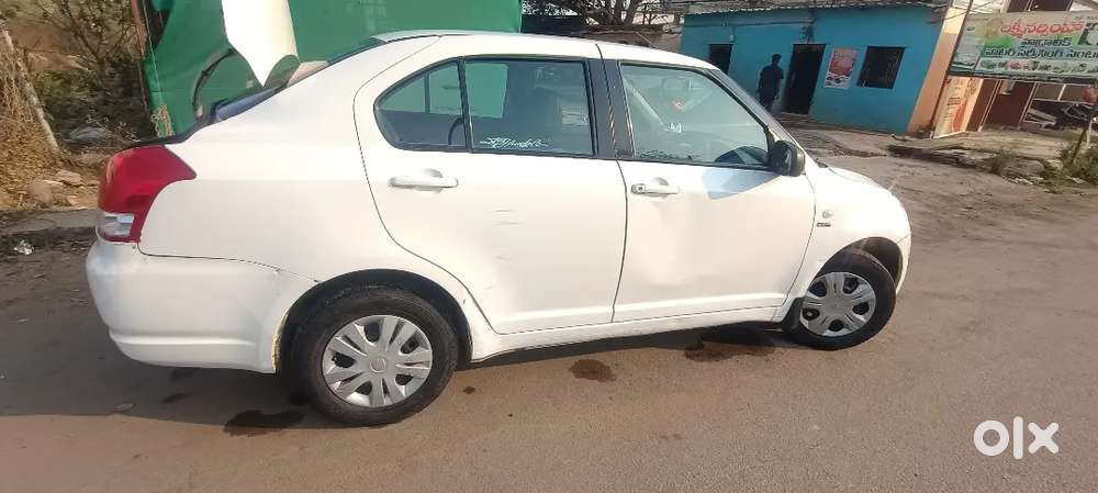 Maruti Suzuki Swift Dzire Tour 2015 Diesel 195000 Km Driven