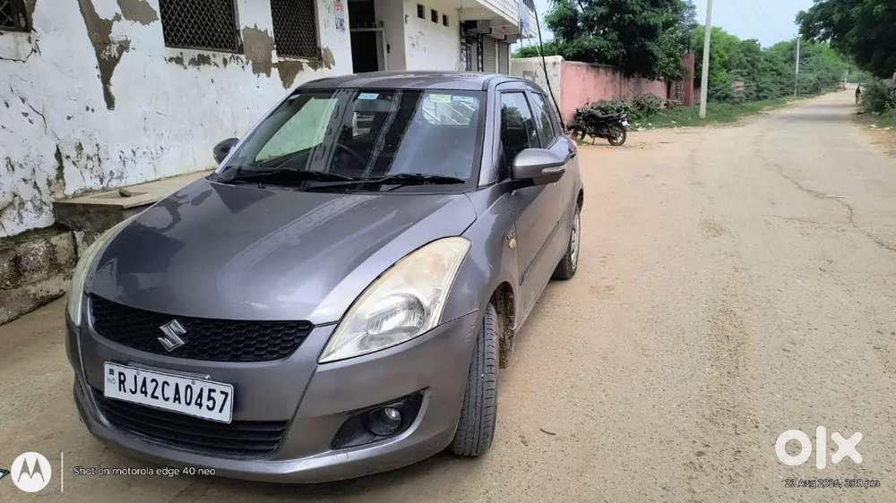 Maruti Suzuki Swift Vxi 2016