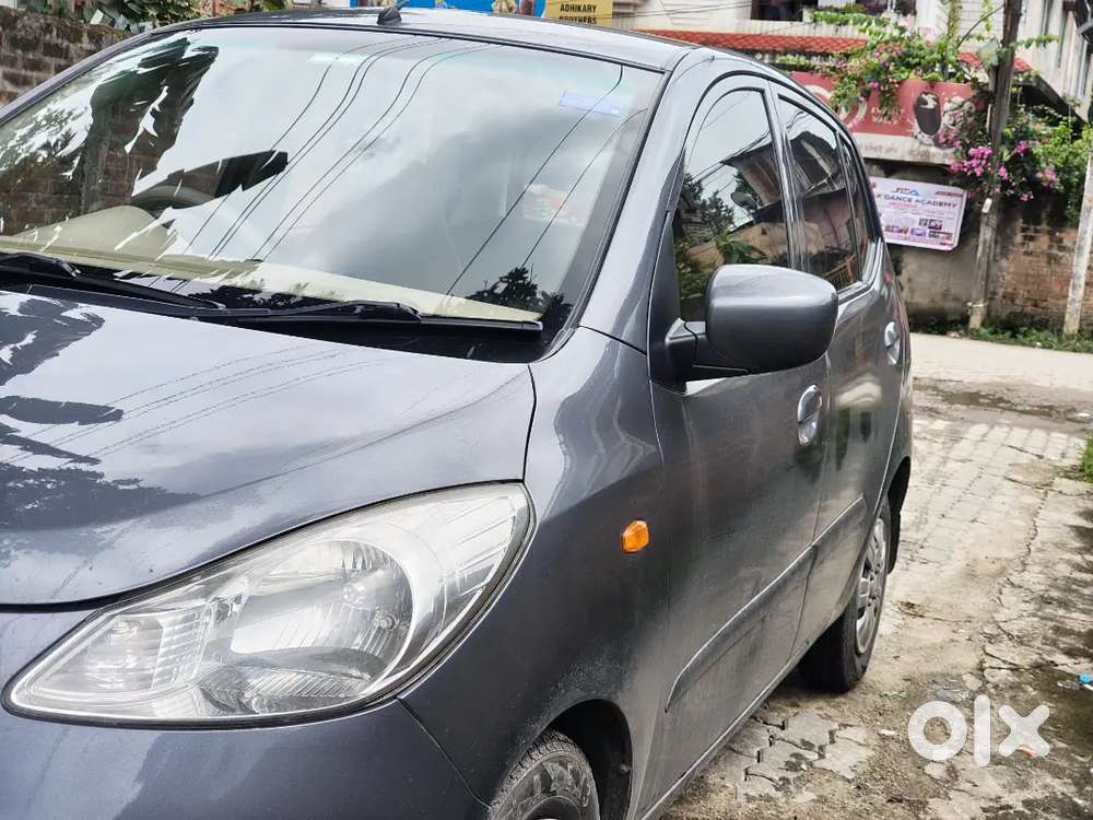 Hyundai I10 Magna 1.2 Petrol Manual 2009  1.12 Lakh Km  2nd Owner