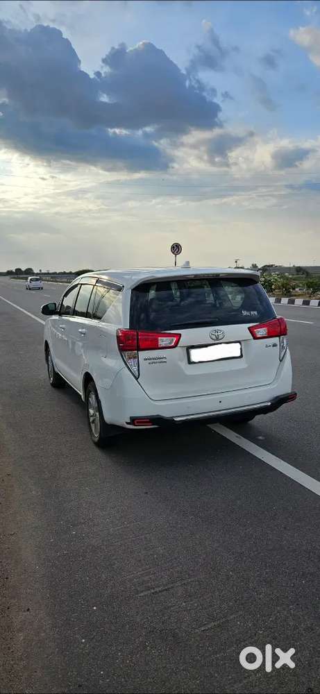 Toyota Innova Crysta 2019 Diesel Manual