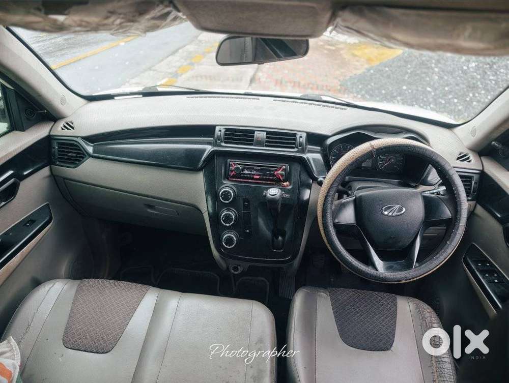 Mahindra Kuv 100, 2017, Petrol