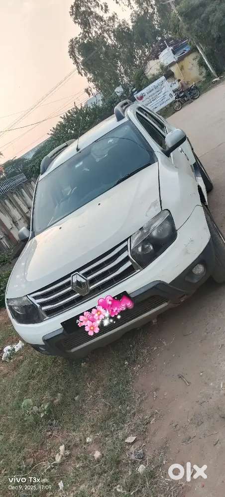 Renault Duster 2014 Diesel Well Maintained
