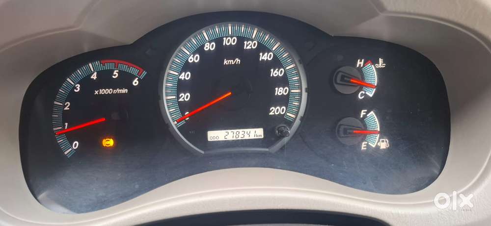 Toyota Innova 2.5 V 8 Str, 2014, Diesel