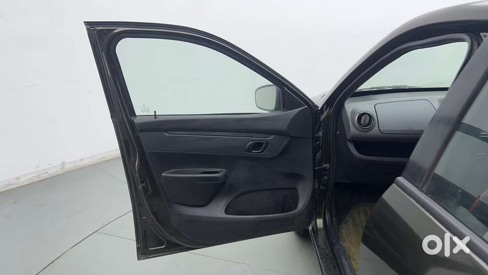 Renault Kwid 1.0 Rxt, 2017, Petrol