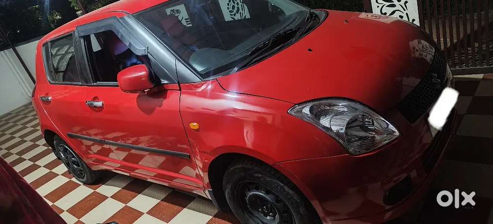 Maruti Suzuki Swift 2009 Diesel 103810 Km Driven