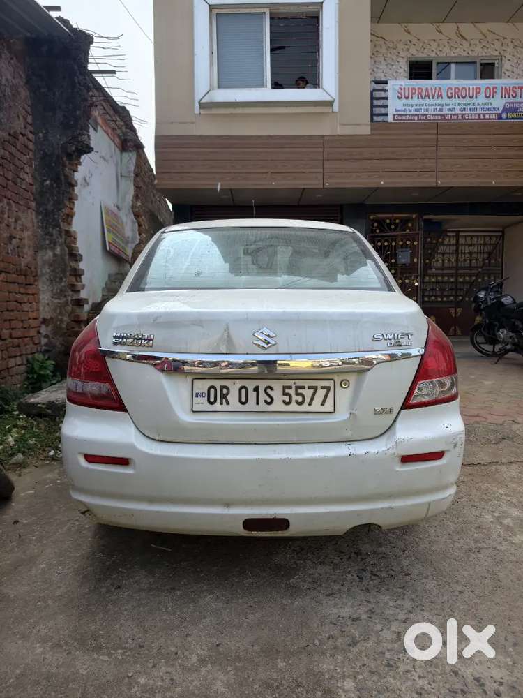 Maruti Suzuki Swift Dzire 2011 Petrol