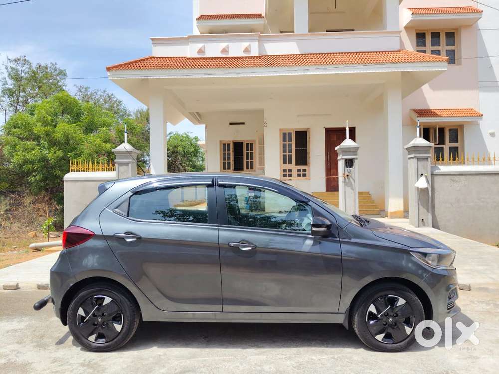 Tata Tiago 1.05 Revotorq Xt, 2025, Petrol