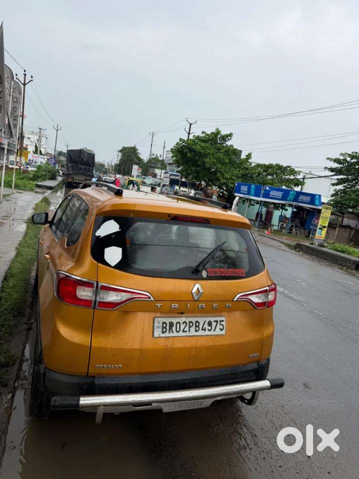Renault Triber Rxz, 2020, Petrol