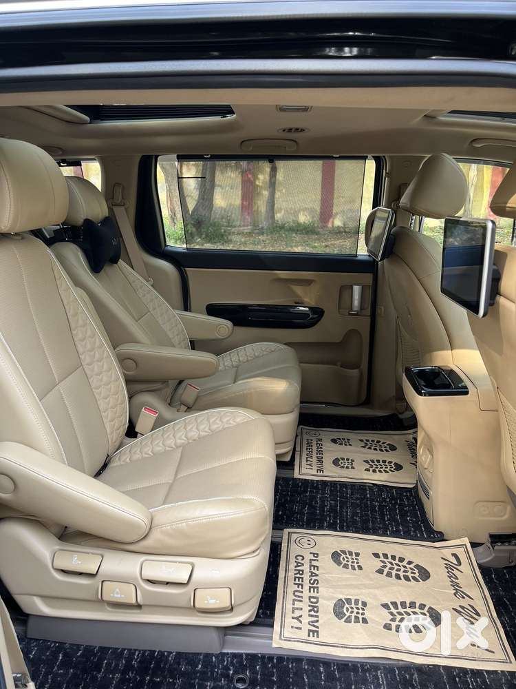 Kia Carnival Limousine Plus 7 Str, 2022, Diesel