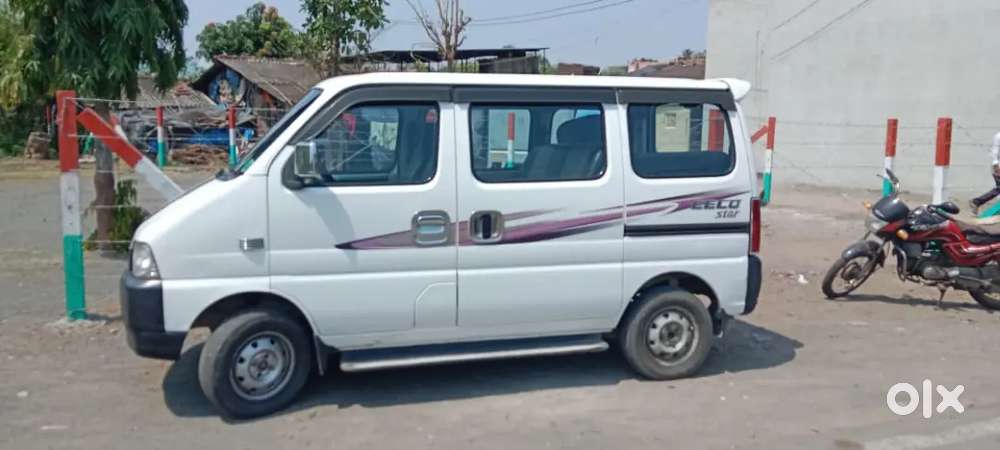Maruti Suzuki Eeco 2016