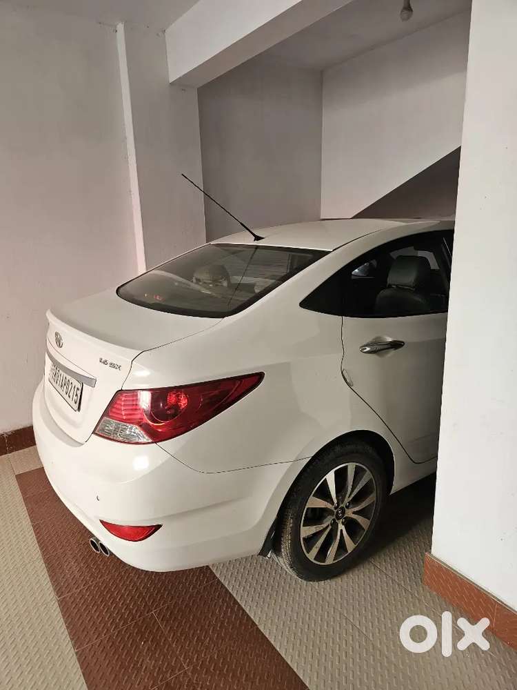 Hyundai Fluidic Verna 2014