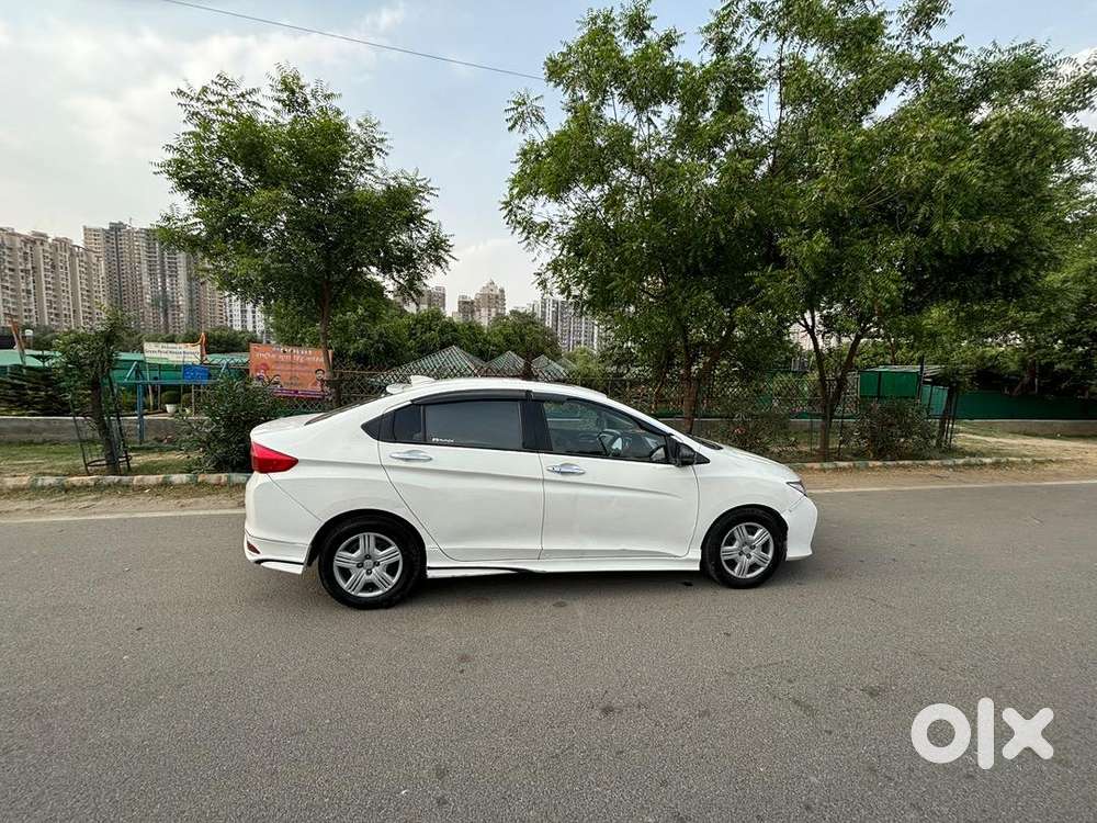Honda City 2015 Cng & Hybrids Well Maintained