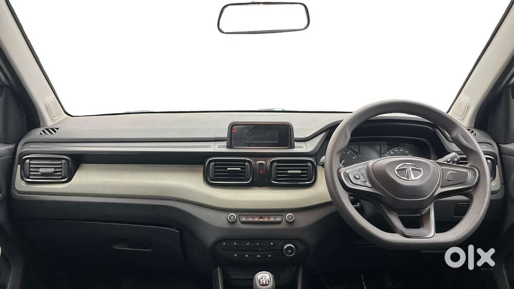 Tata Punch Camo Adventure Mt, 2022, Petrol