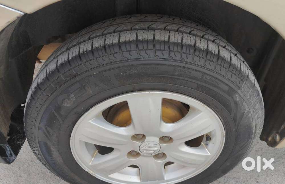 Maruti Suzuki Swift Dzire Zdi Bsiv, 2009, Diesel