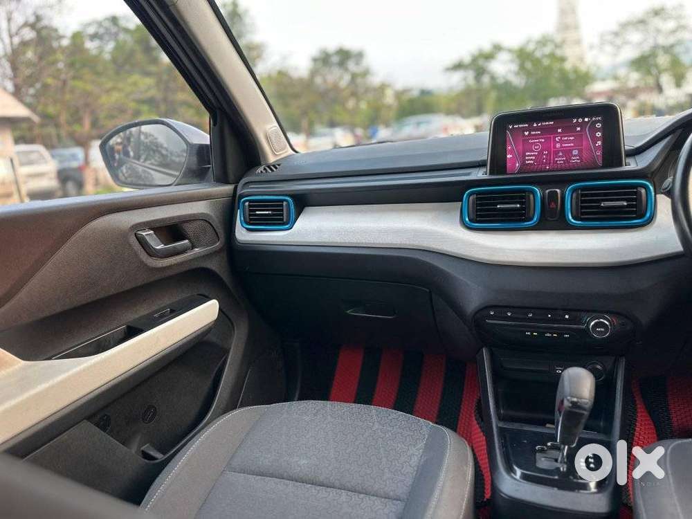 Tata Punch Creative Amt, 2025, Petrol