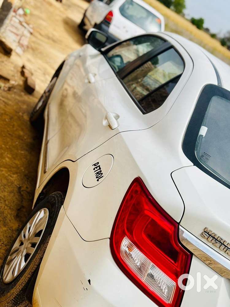 Maruti Suzuki Dzire 2017 Petrol Well Maintained