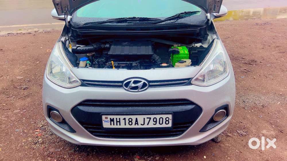 Hyundai Grand I10 At Sportz, 2016, Petrol