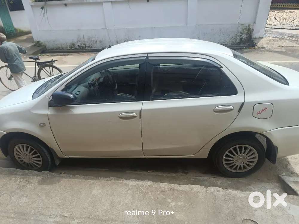 Toyota Etios 1.5 G 2012 Model