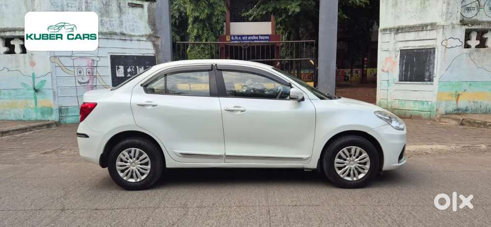 Maruti Suzuki Dzire 1.2 Zxi Plus Amt, 2018, Petrol