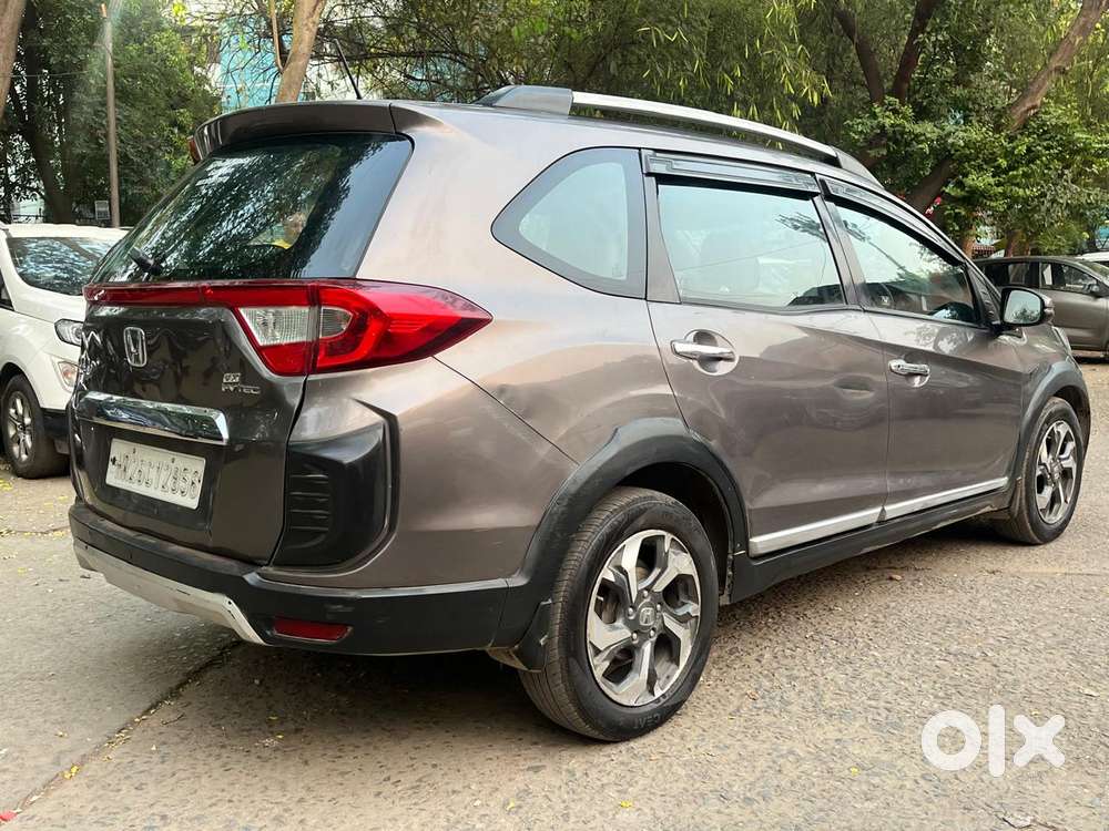 Honda Br-v 1.5 Vx Style Edition I-vtec Mt, 2016, Cng & Hybrids