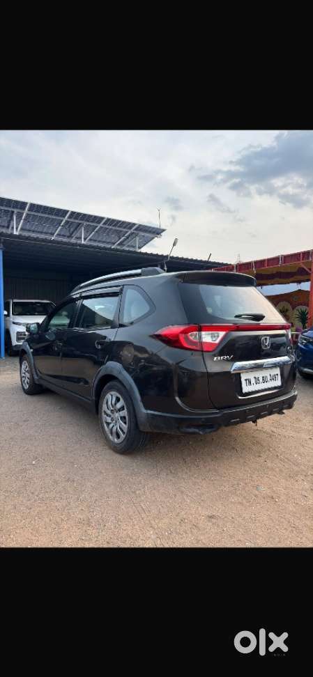 Honda Br-v 1.5 S I-vtec Mt, 2018, Cng & Hybrids