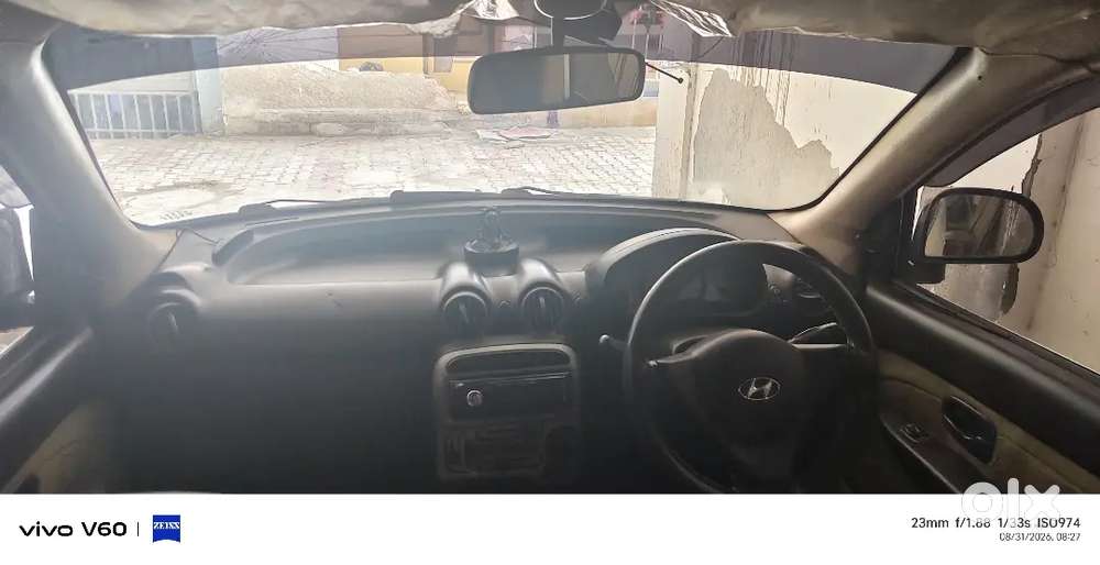 Hyundai Santro Xing Xl 2013 .. Urgent Selll