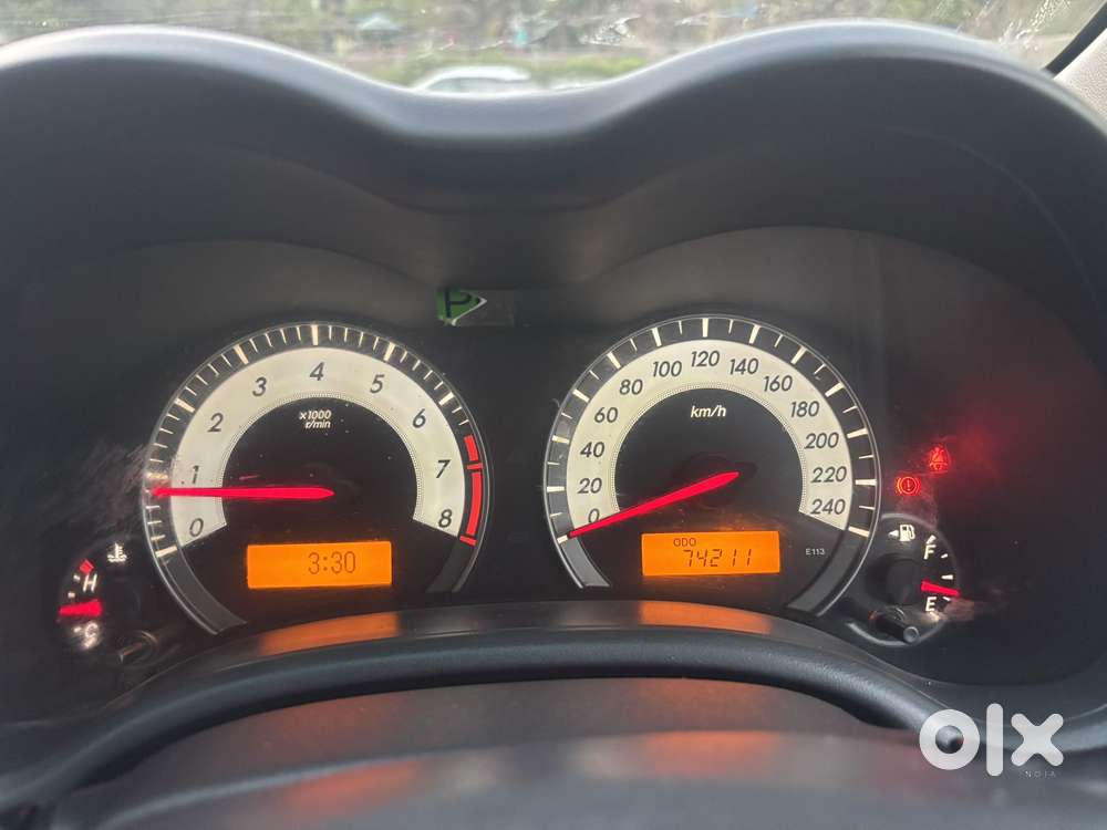 Toyota Corolla Altis 2010-2013 G, 2012, Petrol