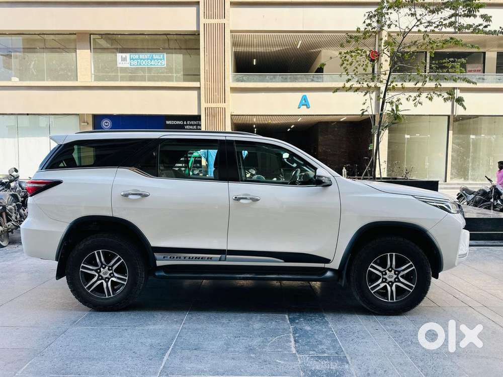 Toyota Fortuner 4x2 At 2.8 Diesel, 2021, Diesel