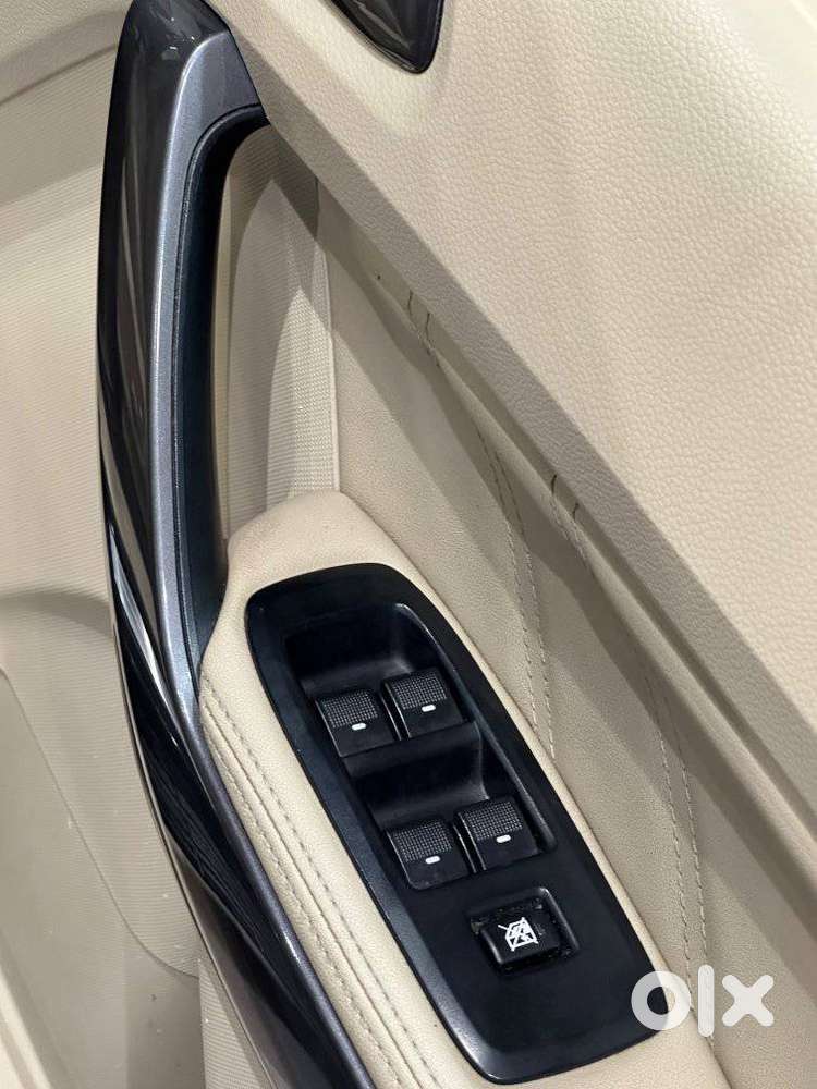 Ford Endeavour 2.2 Titanium 4x2 At, 2018, Diesel