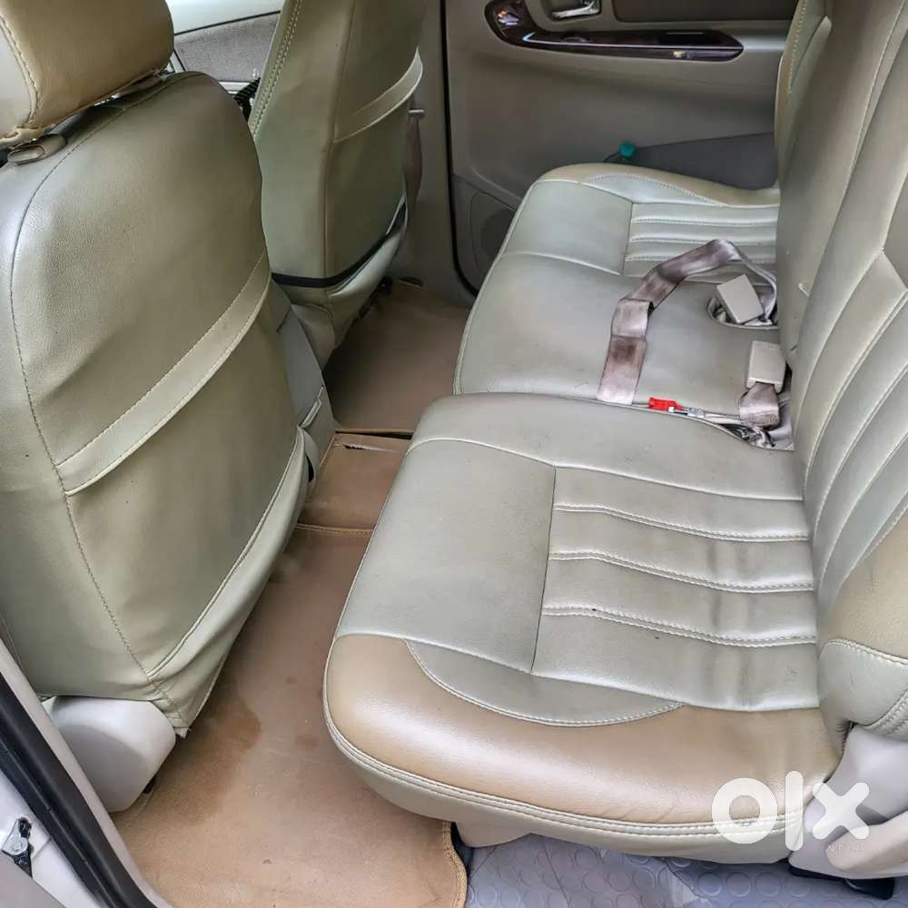 Toyota Innova 2.0 Vx 2013
