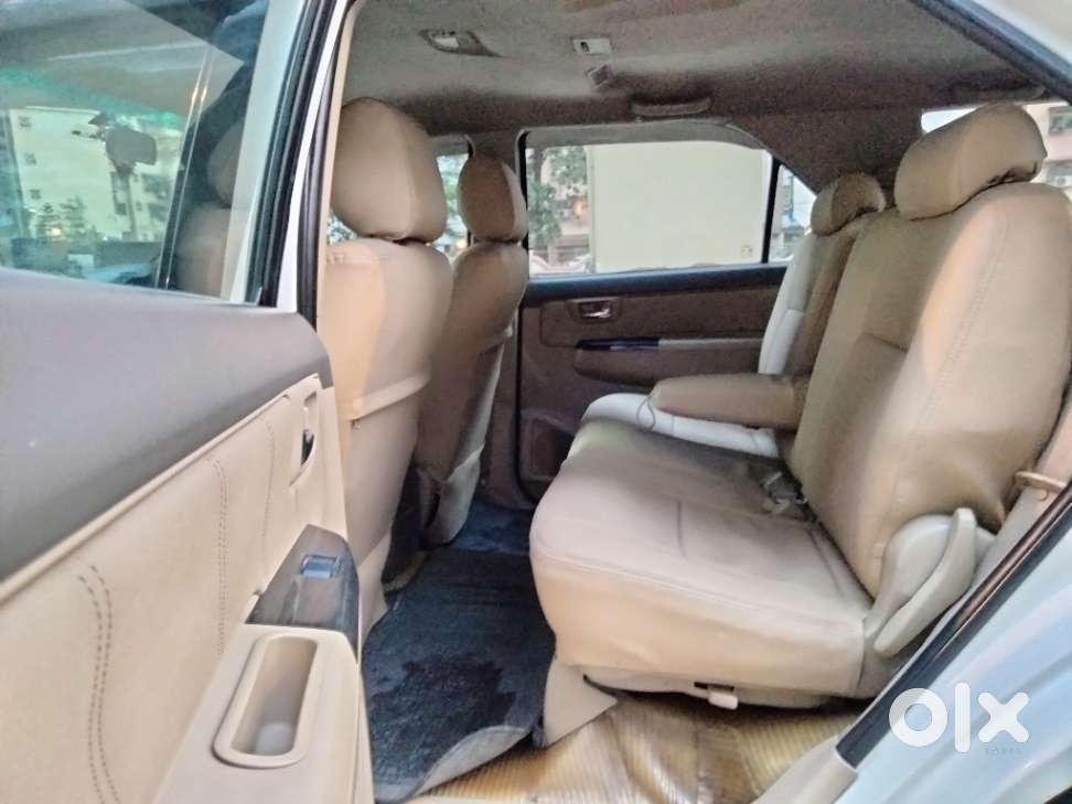 Toyota Fortuner 2011-2016 4x2 Manual, 2012, Diesel