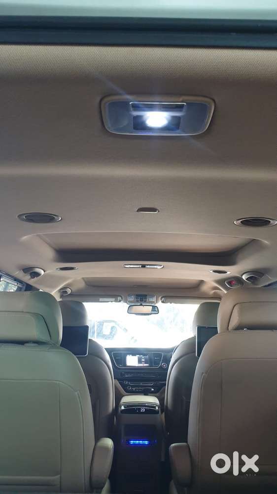 Kia Carnival Limousine Plus 7 Str, 2022, Diesel