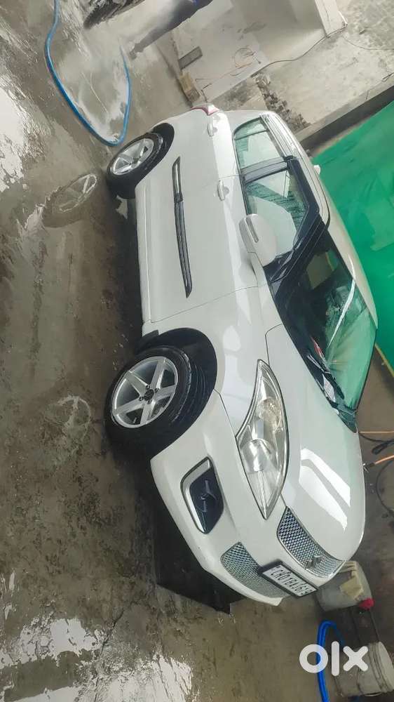 Maruti Suzuki Swift Vxi (o) Petrol