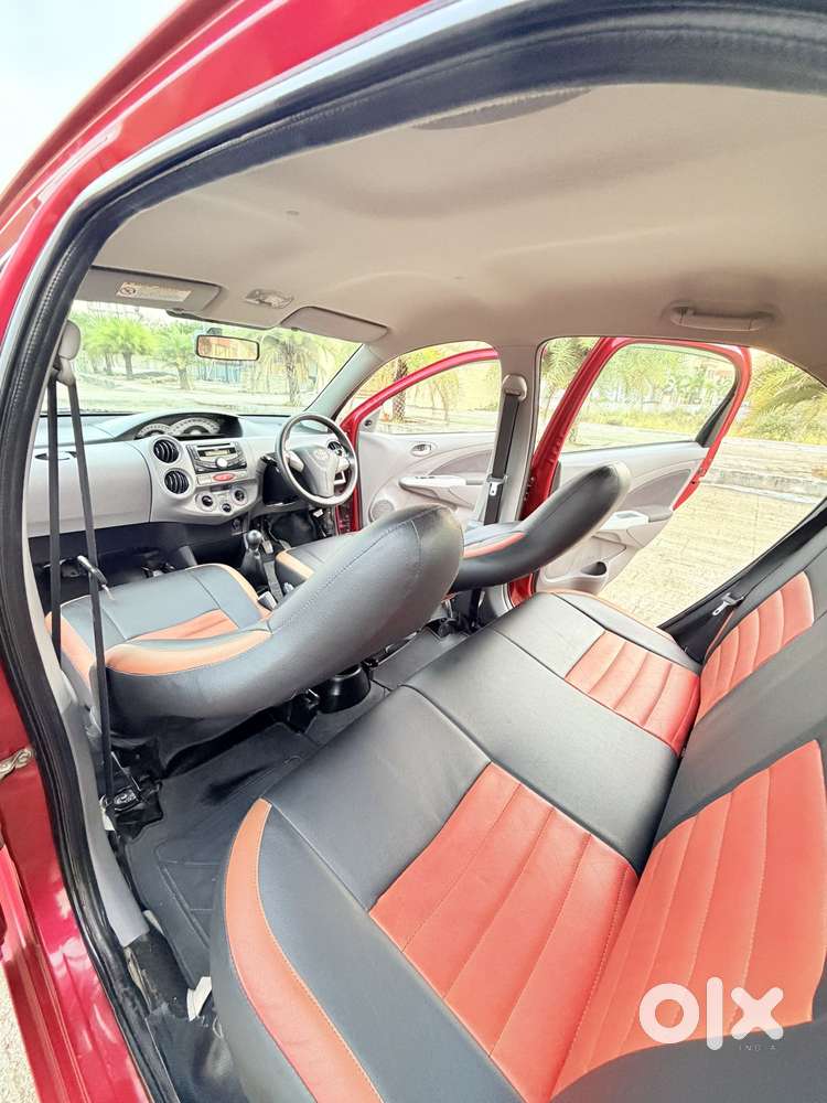 Toyota Etios Liva 2014-2016 Vx, 2011, Petrol