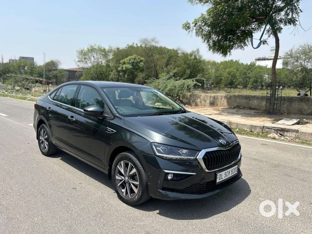 Skoda Slavia 1.0 Tsi Style At, 2023, Petrol