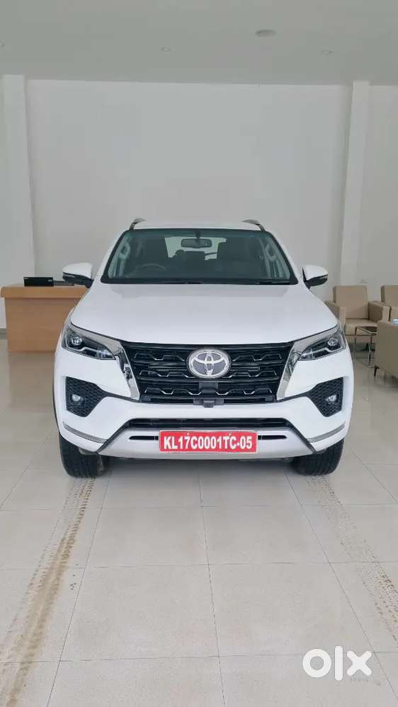 Fortune Toyota Kattappana Showroom