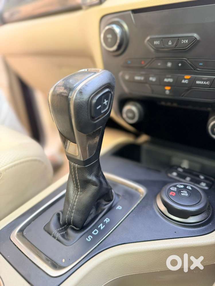 Ford Endeavour Titanium Plus 4x4, 2021, Diesel