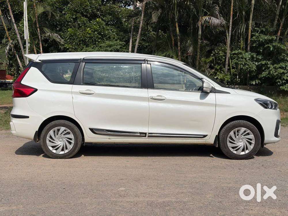 Maruti Suzuki Ertiga Vxi, 2024, Petrol
