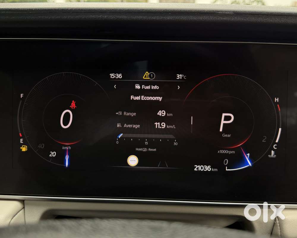 Mahindra Xuv700 2.2 Ax 7 Diesel At Str, 2025, Diesel