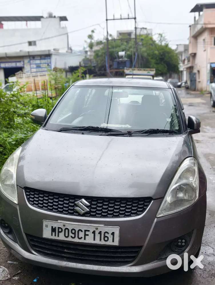 Maruti Suzuki Swift Vxi 2012