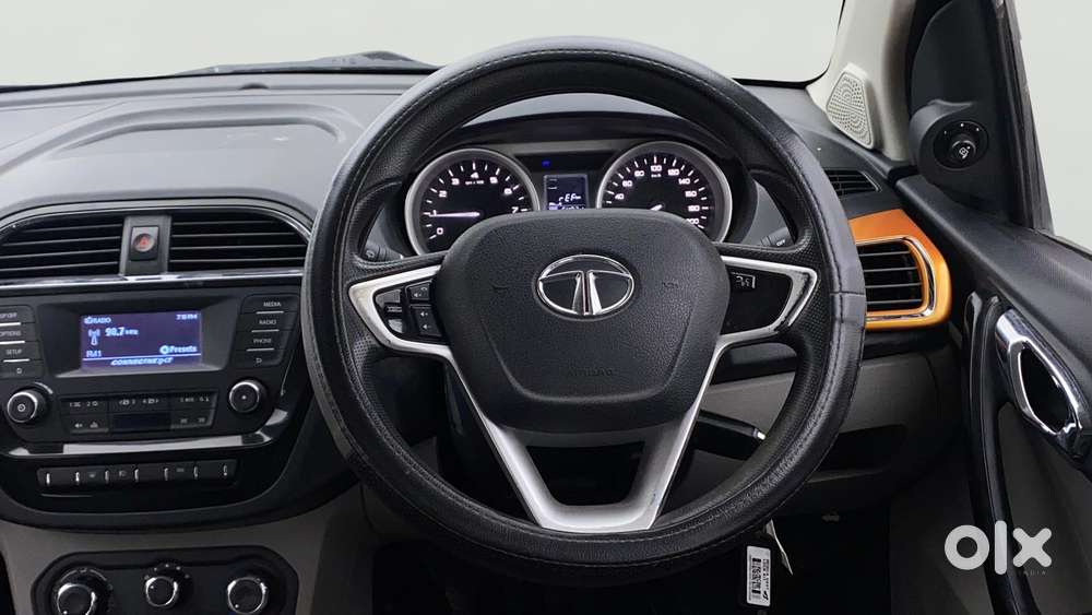 Tata Tiago 1.2 Revotron Xz, 2016, Petrol