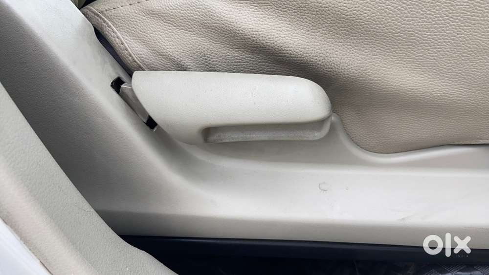 Maruti Suzuki Celerio Vxi At, 2016, Petrol