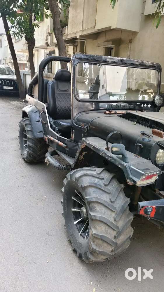 Mahindra Jeep Classic 2022
