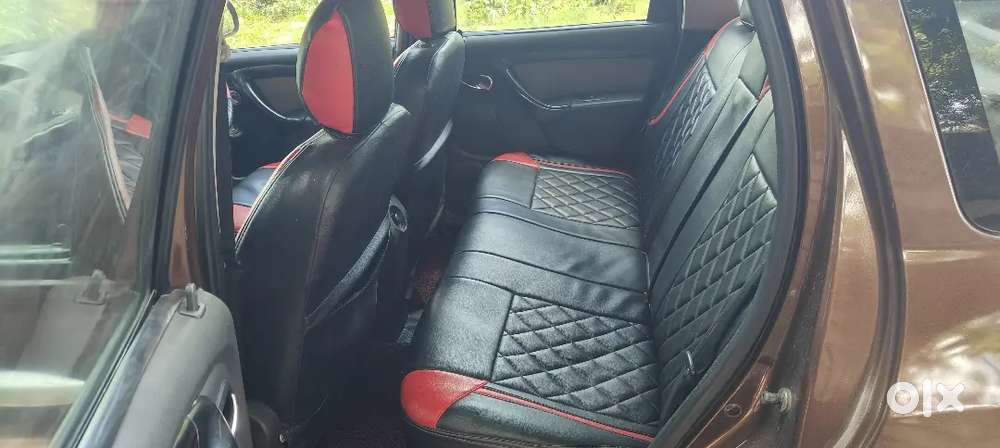 Renault Duster Car
